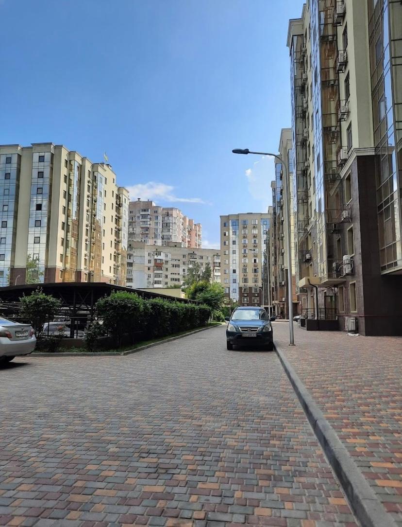 Маршала Малиновського 18 Б 12 Жемчужина Квартира Odesa Exterior foto